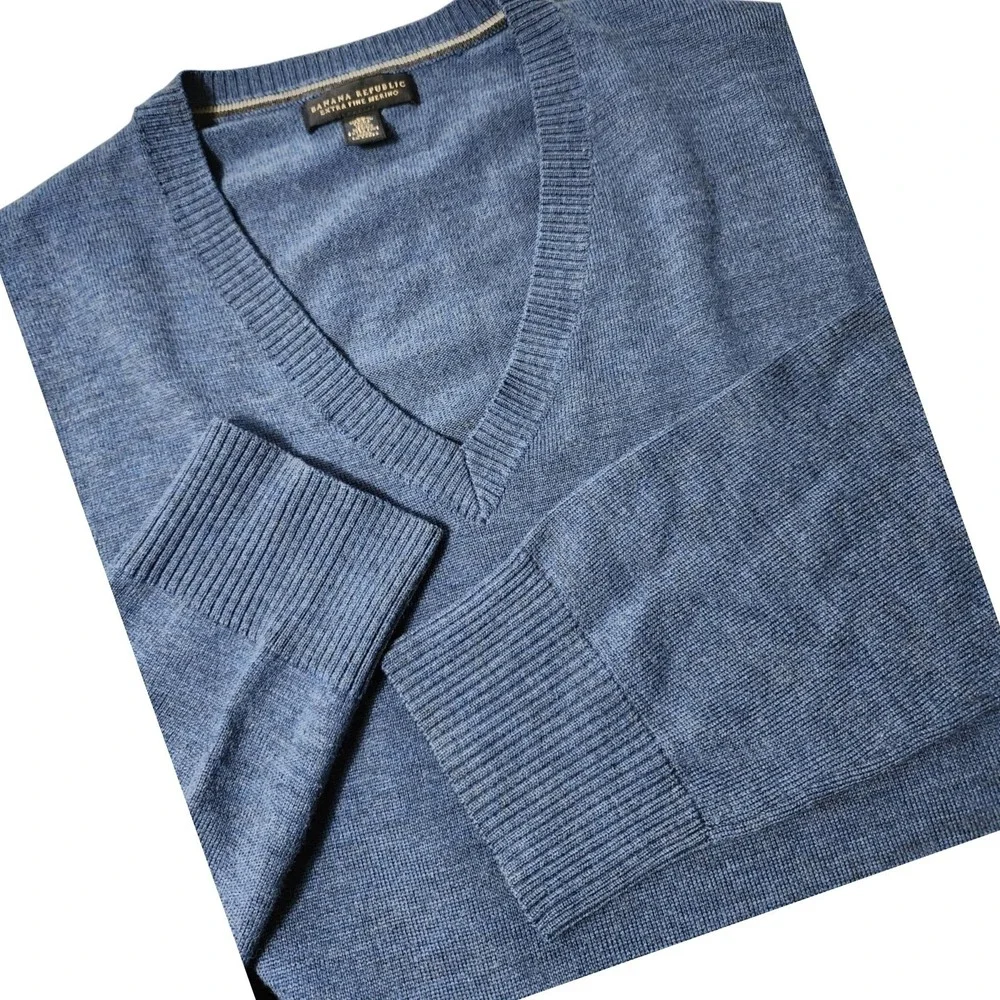Banana Republic Extra Fine Merino Wool V-Neck Sweater Blue Mens XL‎ Preppy